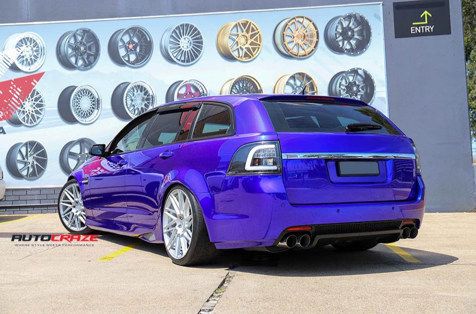 HOLDEN-COMMODORE-SF12-SILVER